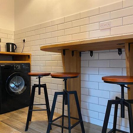 Queen Street Boutique Suites Эдинбург Экстерьер фото A breakfast bar