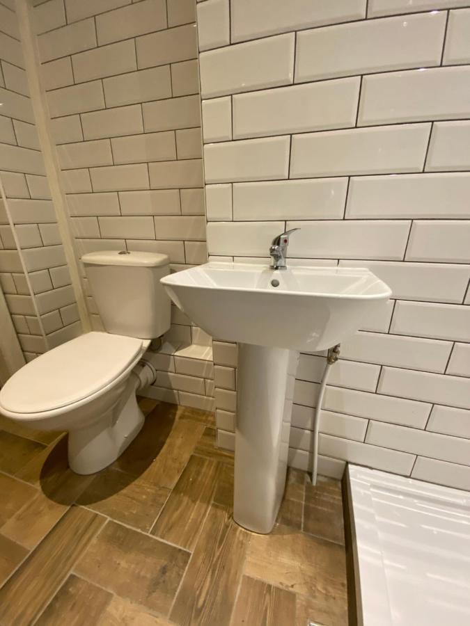 Queen Street Boutique Suites Эдинбург Экстерьер фото Bathroom